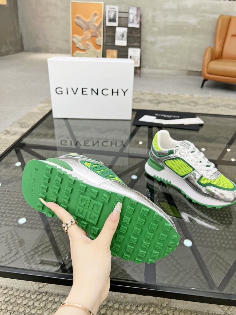 Givenchy Sneakers